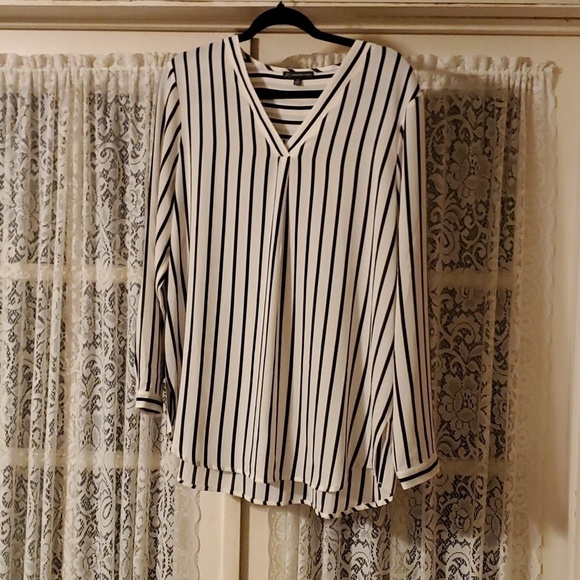 Adrianna Papell Tops - Adrianna Papell Striped Blouse Size XL